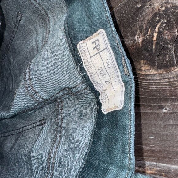 Free People Washed Denim Overalls Womens Size 25 - Picture 5 of 11